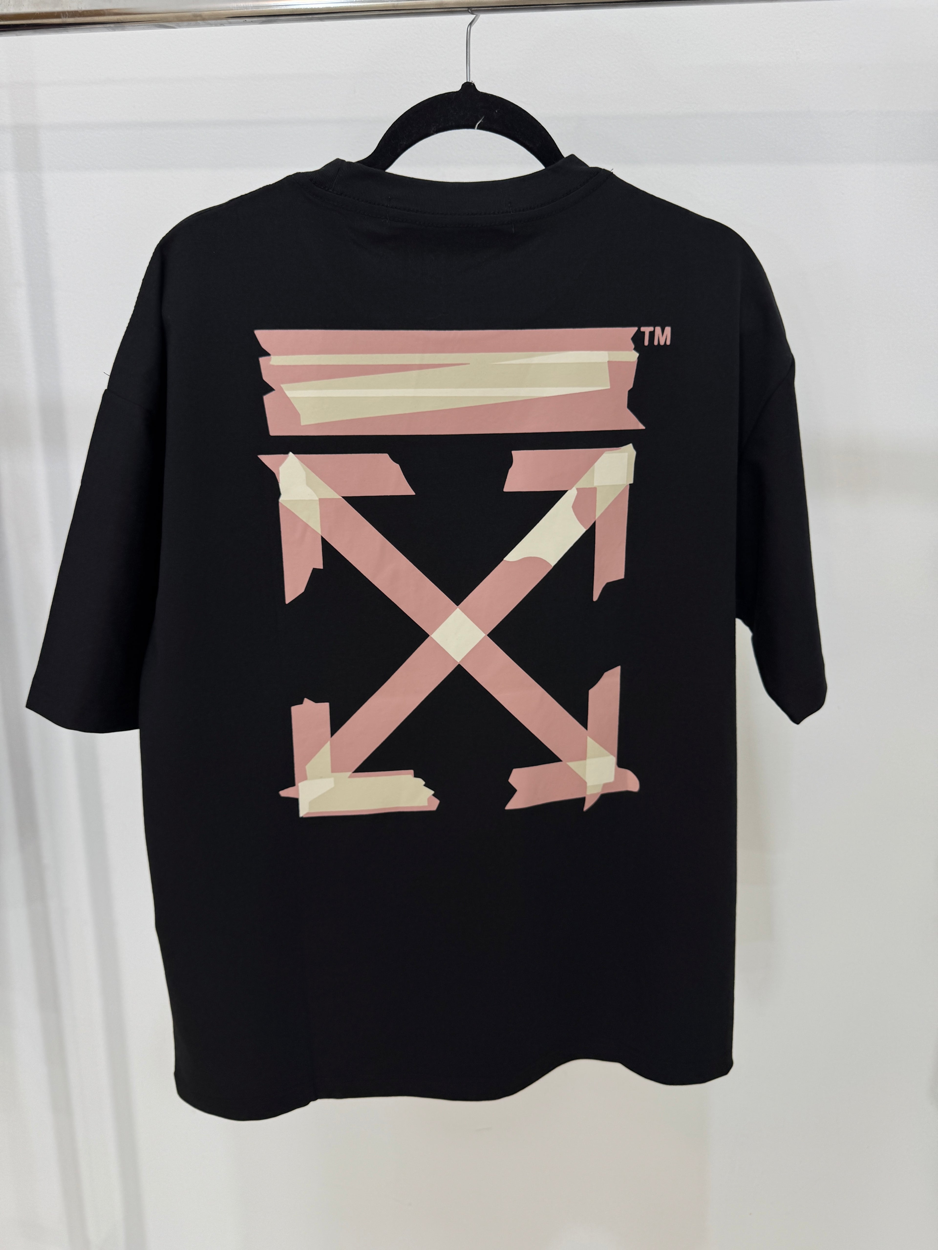 Playera Oversize Tape Black