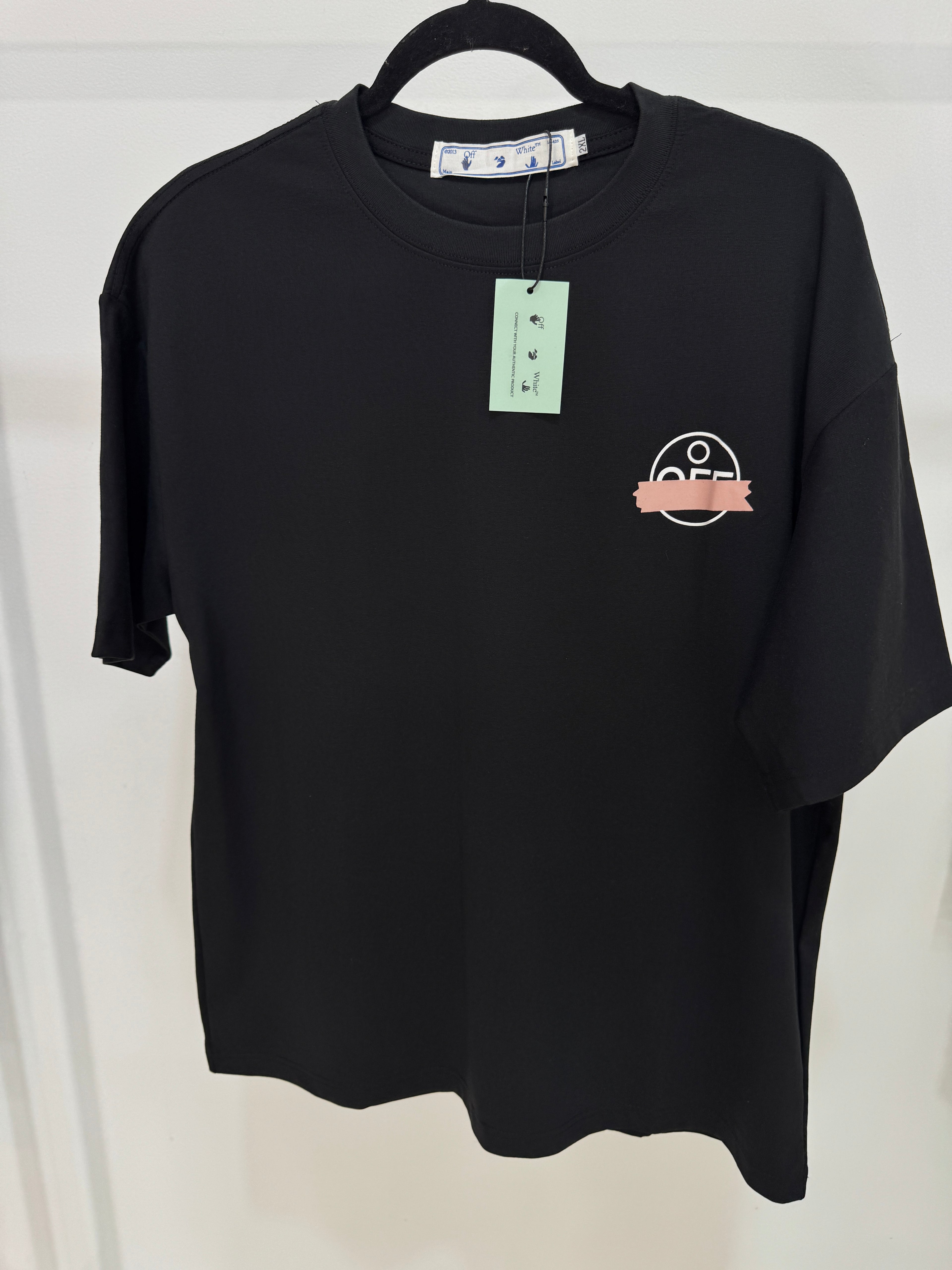 Playera Oversize Tape Black