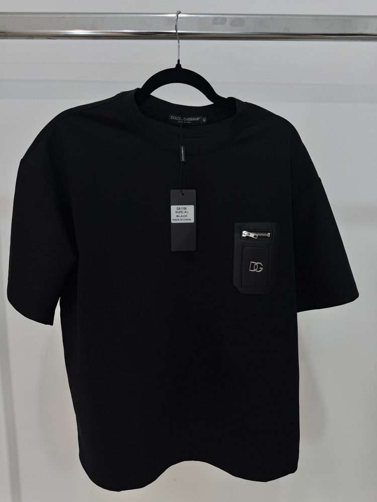 Playera Black Pocket
